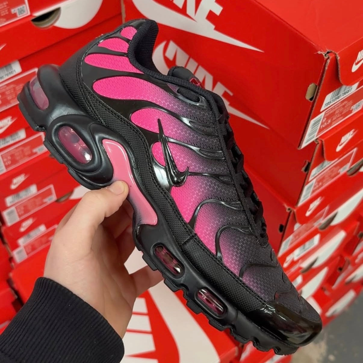 Nike Air Max Plus TN ‘Hyper Pink / Black’